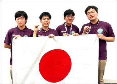 日本代表4名